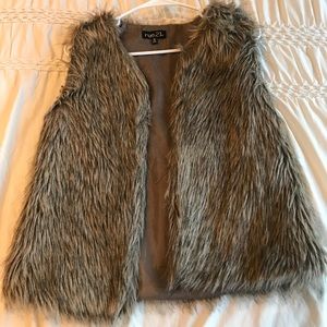 Rue 21 brown and black furry vest